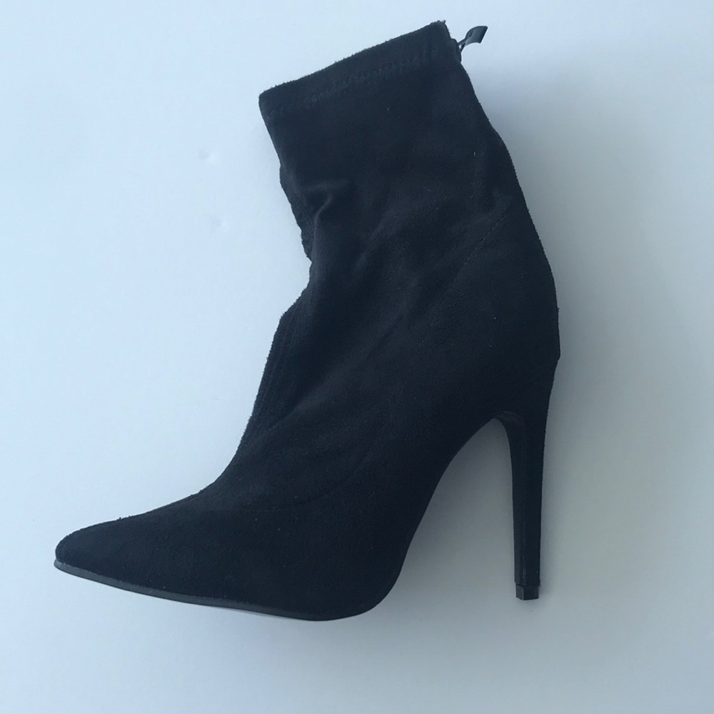 ✨Last✨ Black Vegan Suede Almond Toe Boots - Picture 3 of 8